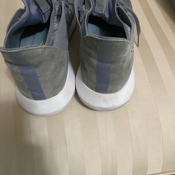 Adidas Tubular Defiant Core Grey Athletic Sneakers Tennis Shoes - Picture 2 of 4